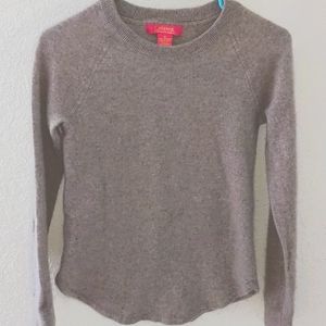 100% Cashmere sweater